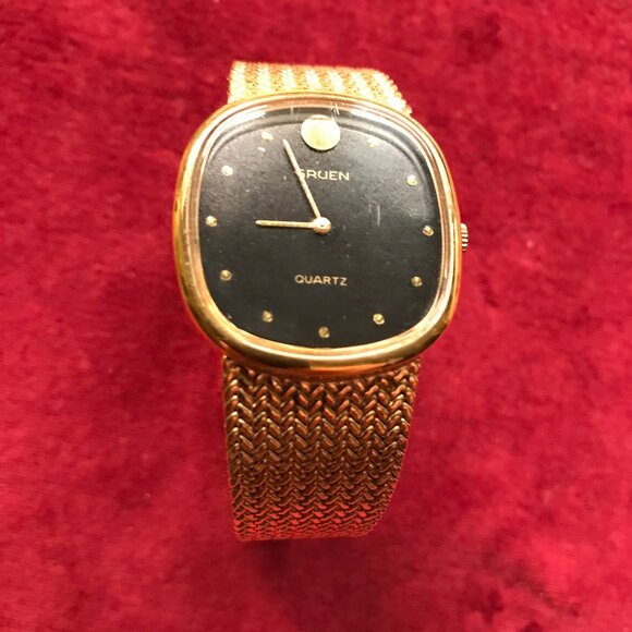 Vintage Working  GRUEN  Gold Tone Watch – Black Dial, Mesh Bracelet - Picture 1 of 4